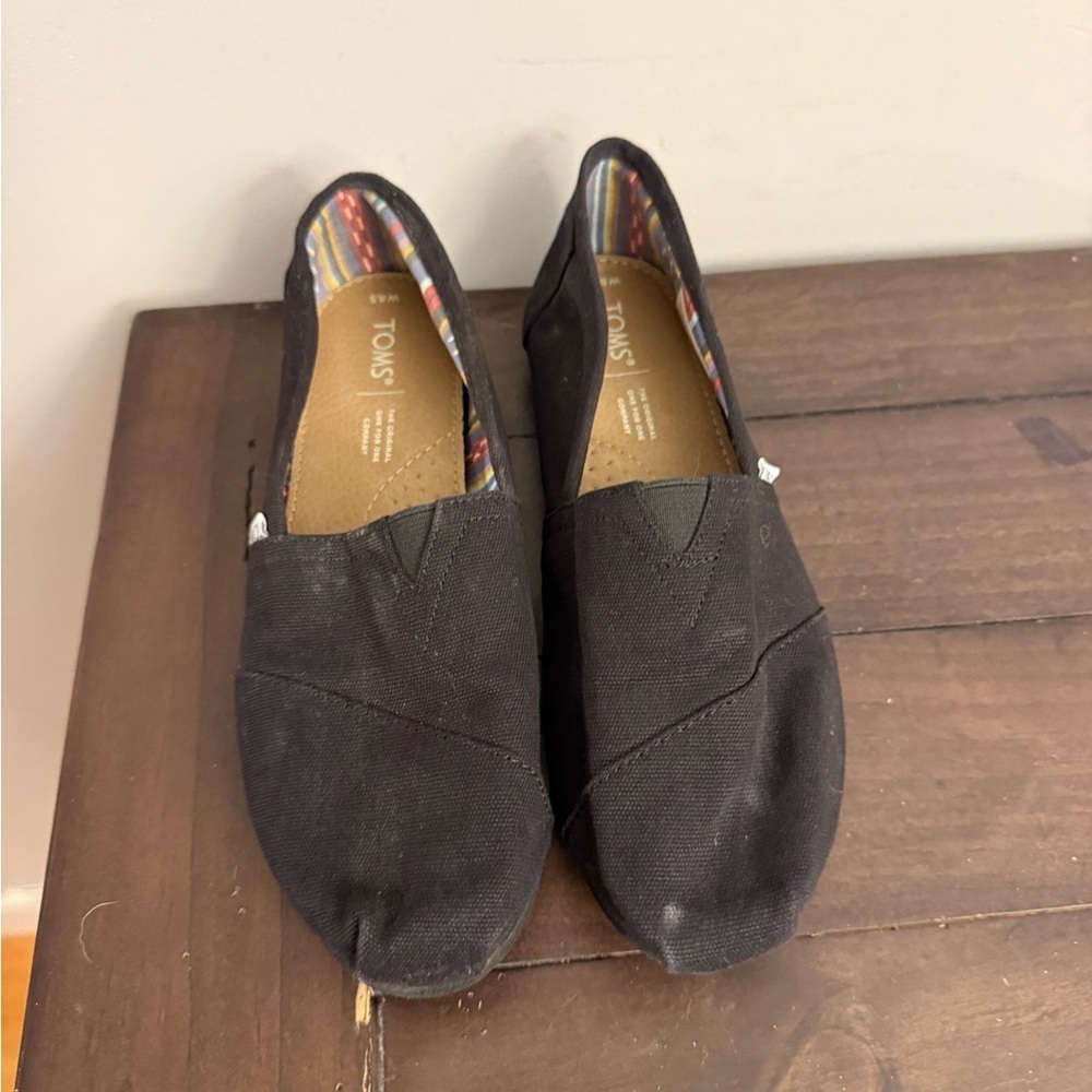 TOMS Classic Black Canvas Shoes